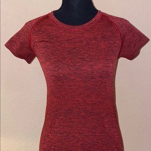 Lululemon Red shirt worn once excellent condition